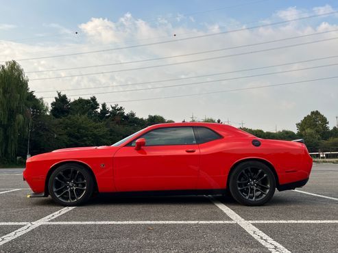 Dodge Challenger 6.4 — пробег 66 100 км — фото 3 из 5