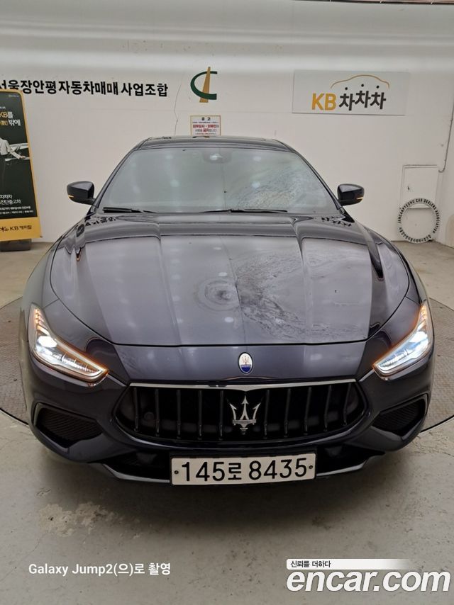 Maserati Ghibli 2.0 Gransport 3rd — пробег 20 100 км — фото 3 из 5