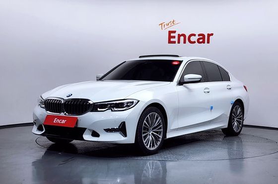 BMW 3-Series 320i Luxury — пробег 43 286 км — фото 1 из 5