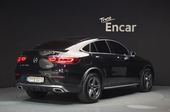 Mercedes-Benz GLC-Class GLC220 d 4MATIC Coupe — пробег 51 262 км — фото 2 из 5