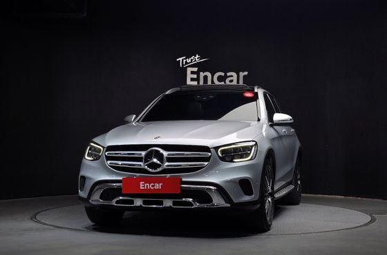Mercedes-Benz GLC-Class GLC300 4MATIC — пробег 28 249 км — фото 3 из 5
