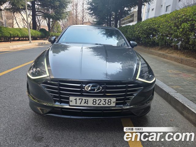 Hyundai Sonata 2.0 Premium — пробег 72 000 км — фото 1 из 5