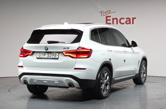 BMW X3 xDrive 20d — пробег 128 920 км — фото 2 из 5