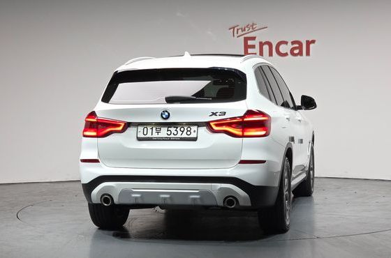 BMW X3 xDrive 20d — пробег 128 920 км — фото 4 из 5