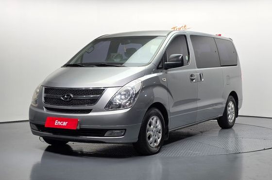 Hyundai Starex 11-Seater Wagon CVX Luxury — пробег 193 371 км — фото 1 из 5