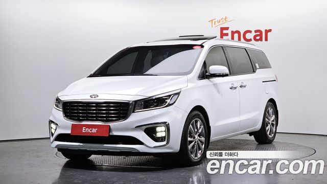 Kia Carnival из Кореи Encar