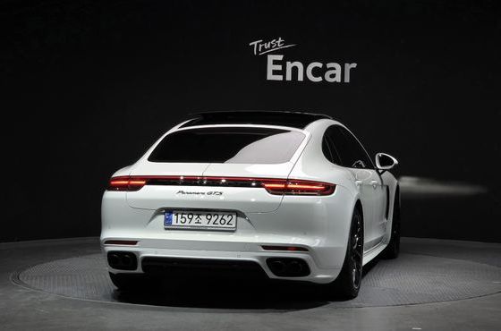 Porsche Panamera 4.0 GTS — пробег 53 518 км — фото 4 из 5