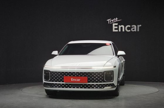 Hyundai Grandeur Premium — пробег 24 665 км — фото 3 из 5