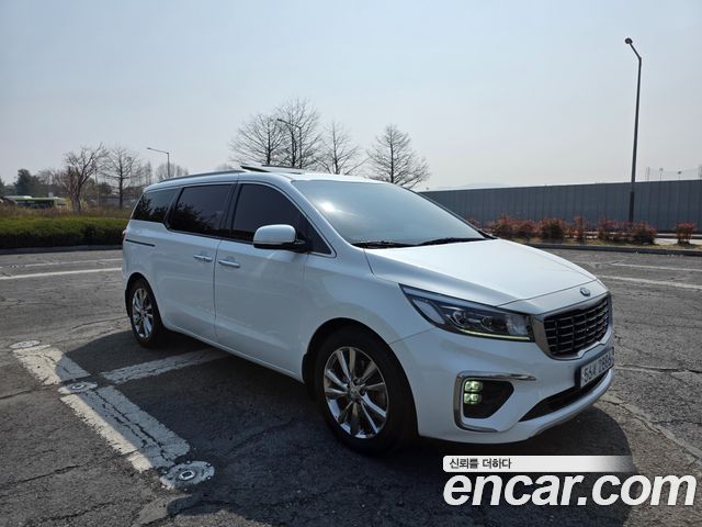 Kia Carnival из Кореи Encar
