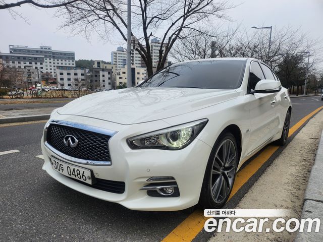 Infiniti Q50 2.2d Premium — пробег 94 000 км — фото 1 из 5