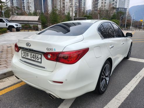 Infiniti Q50 2.2d Premium — пробег 94 000 км — фото 2 из 5