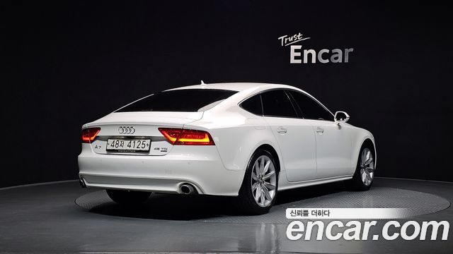 Audi A7 45 TDI Quattro Dynamic 4G — пробег 71 179 км — фото 2 из 5