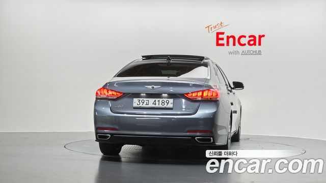 Hyundai Genesis из Кореи Encar