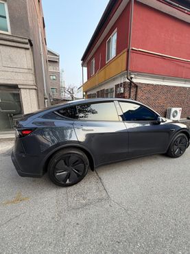 Tesla Model Y Long Range AWD — пробег 5 782 км — фото 5 из 5