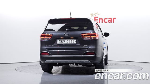 Kia Sorento Diesel 2.0 2WD Prestige — пробег 145 377 км — фото 4 из 5