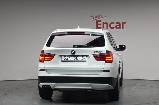 BMW X3 xDrive 30d High — пробег 142 331 км — фото 4 из 5