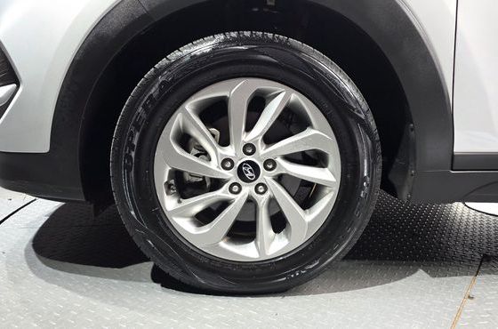 Hyundai Tucson Diesel 2.0 2WD Style — пробег 89 300 км — фото 5 из 5