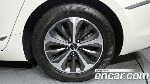 Kia K8 из Кореи Encar