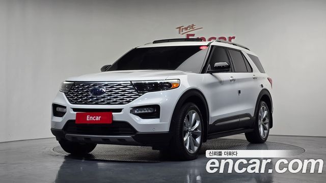 Ford Explorer 3.0 Platinum 4WD — пробег 16 055 км — фото 1 из 5