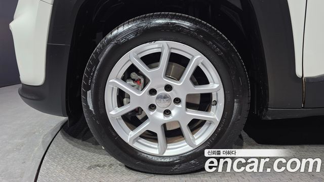 Jeep Renegade 2.4 Limited — пробег 38 409 км — фото 5 из 5