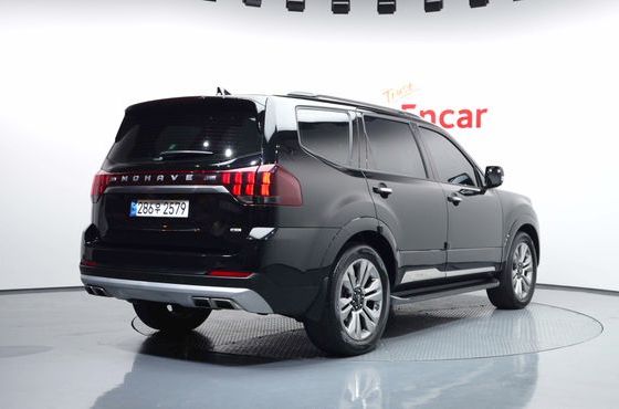 Kia Mohave Diesel 3.0 4WD 7-Seater Masters — пробег 29 527 км — фото 2 из 5