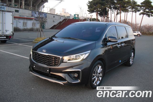 Kia Carnival из Кореи Encar