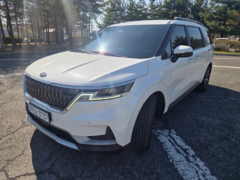Kia Carnival Diesel 9-Seater Prestige — пробег 80 658 км — фото 1 из 5