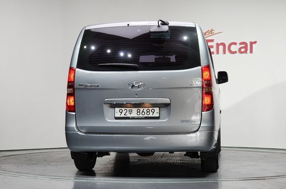 Hyundai Starex 5-Seater VAN CVX Deluxe — пробег 93 207 км — фото 4 из 5