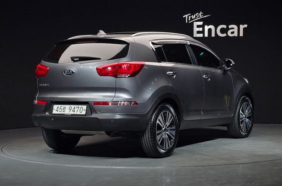 Kia Sportage Diesel 2WD Prestige — пробег 123 020 км — фото 2 из 5