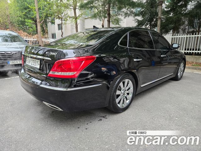 Hyundai Equus из Кореи Encar