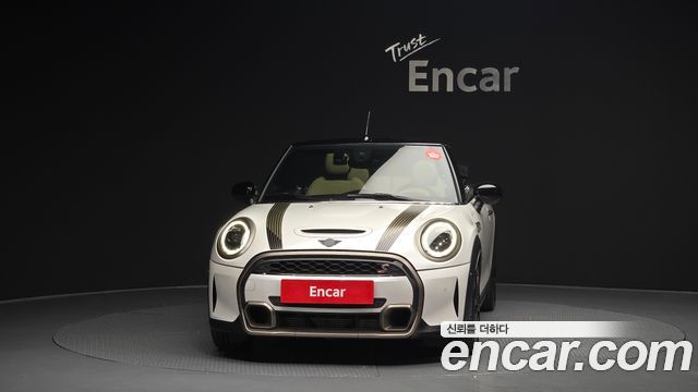 Mini Cooper Convertible Resolute Edition 3rd Gen — пробег 65 421 км — фото 3 из 5
