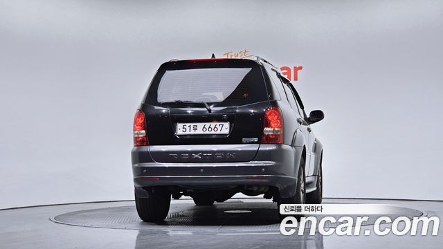 Ssangyong Rexton из Кореи Encar