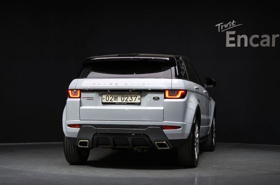 Land Rover Range Rover Evoque 2.0 TD4 HSE Dynamic — пробег 116 333 км — фото 4 из 5
