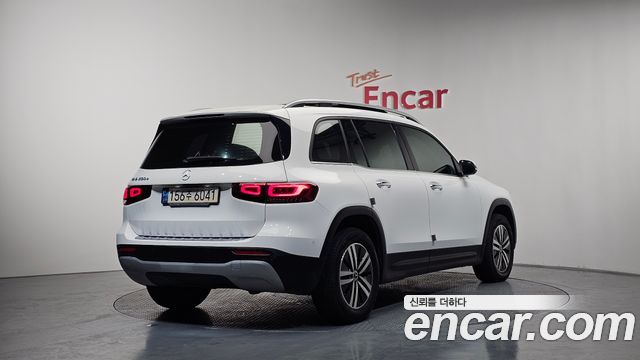 Mercedes-Benz GLB-Class из Кореи Encar