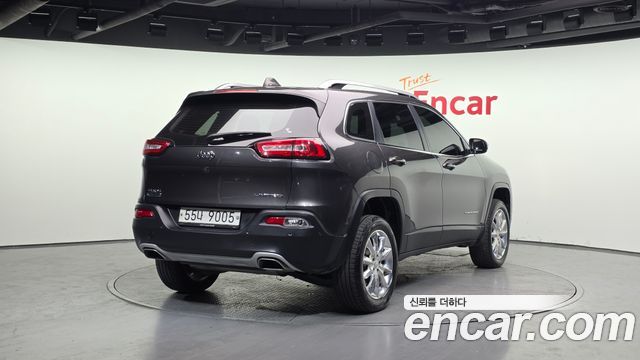 Jeep Cherokee 2.2 Diesel Limited 4WD — пробег 213 877 км — фото 2 из 5