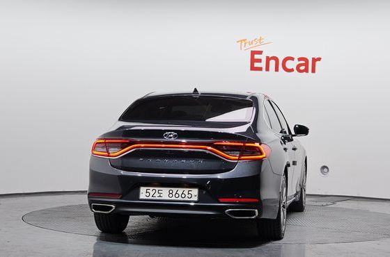 Hyundai Grandeur 2.4 Premium Special — пробег 136 473 км — фото 4 из 5