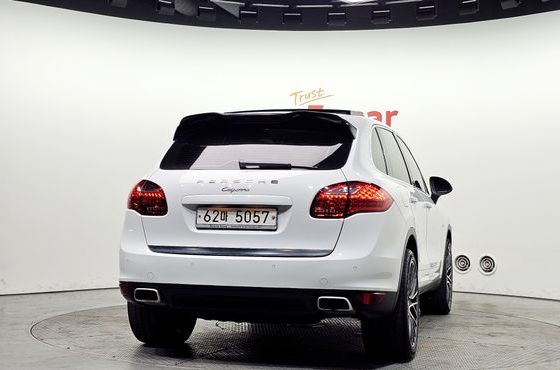 Porsche Cayenne 3.0 Diesel 958 — пробег 98 044 км — фото 4 из 5