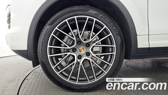 Porsche Cayenne 3.0 Diesel 958 — пробег 98 044 км — фото 5 из 5