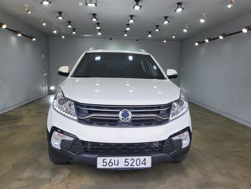 Ssangyong KORANDO 2.2 Extreme 2WD — пробег 142 372 км — фото 3 из 5