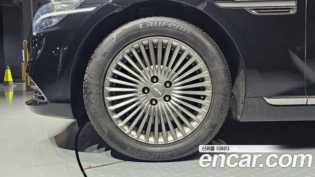 Genesis G90 из Кореи Encar