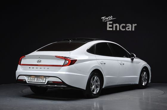 Hyundai Sonata 2.0 Premium — пробег 109 294 км — фото 2 из 5