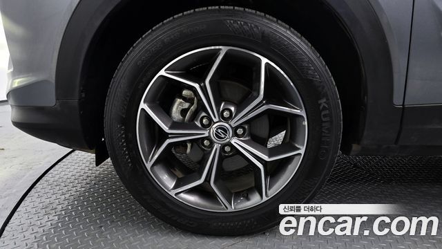 Ssangyong KORANDO из Кореи Encar