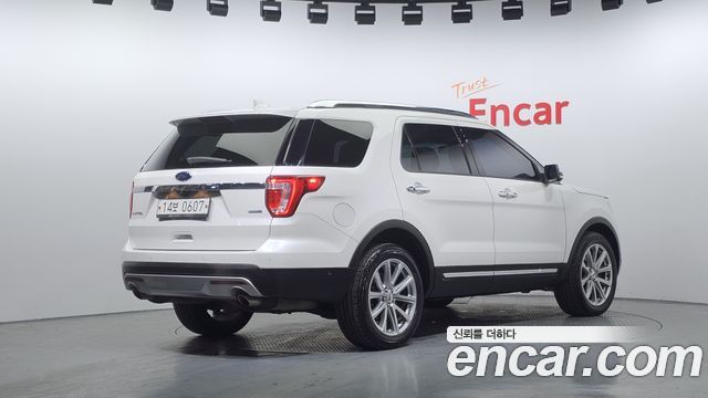 Ford Explorer из Кореи Encar