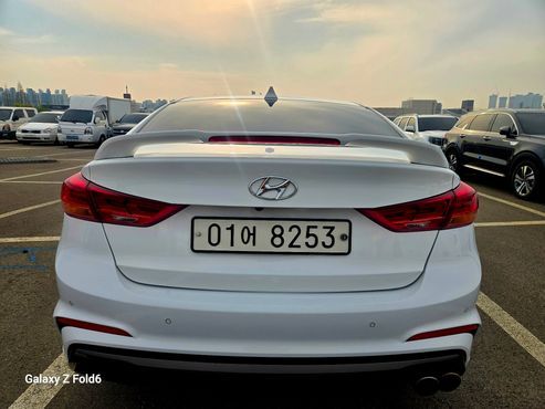 Hyundai AVANTE 1.6 Turbo Sport — пробег 143 000 км — фото 5 из 5