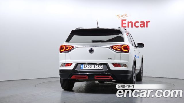 Ssangyong KORANDO из Кореи Encar