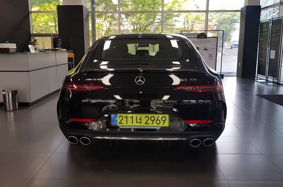 Mercedes-Benz AMG GT 4Door 43 4MATIC+ — пробег 126 км — фото 4 из 5