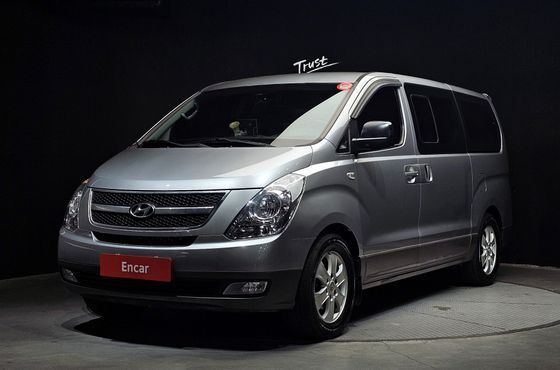 Hyundai Starex 11-Seater Wagon HVX VIP PACK — пробег 78 202 км — фото 1 из 5