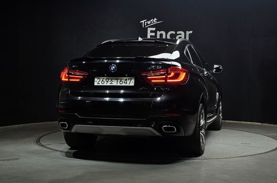 BMW X6 xDrive 30d — пробег 139 056 км — фото 4 из 5