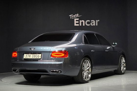 Bentley Flying Spur 6.0 — пробег 60 044 км — фото 2 из 5