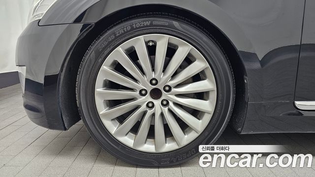 Hyundai Equus из Кореи Encar